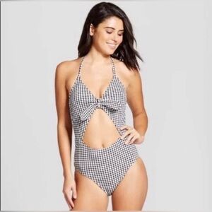 Black and White Gingham Cutout One-Piece Swimsuit Women’s Size L by